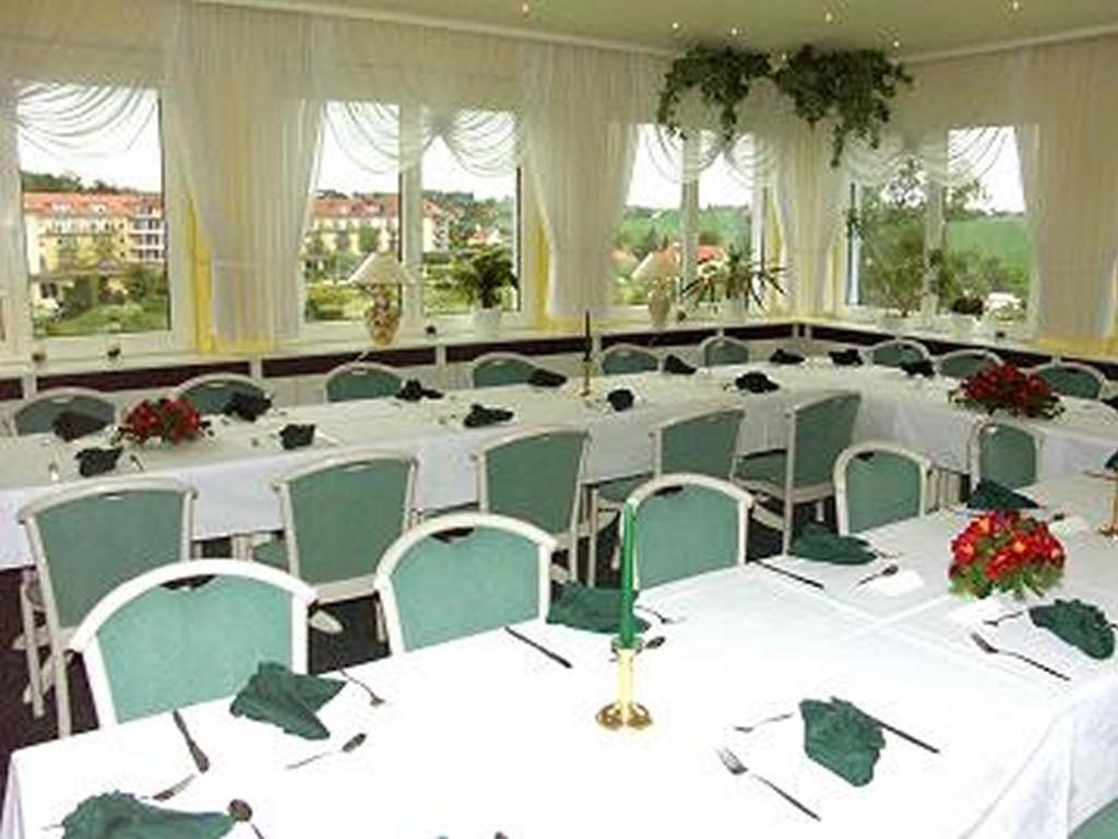 Waldhotel & Restaurant Bergschlosschen Hetzdorf Eksteriør billede
