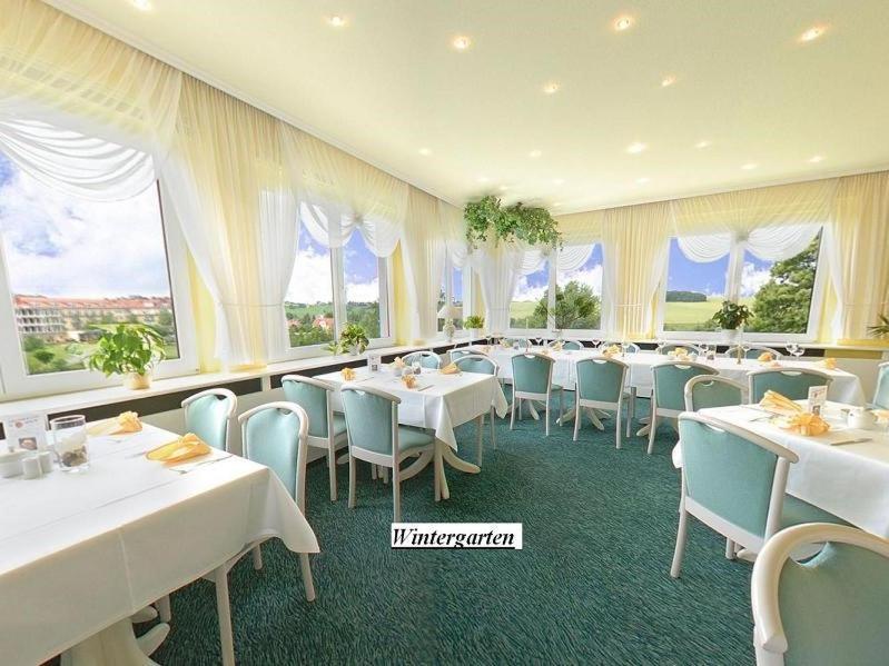 Waldhotel & Restaurant Bergschlosschen Hetzdorf Eksteriør billede